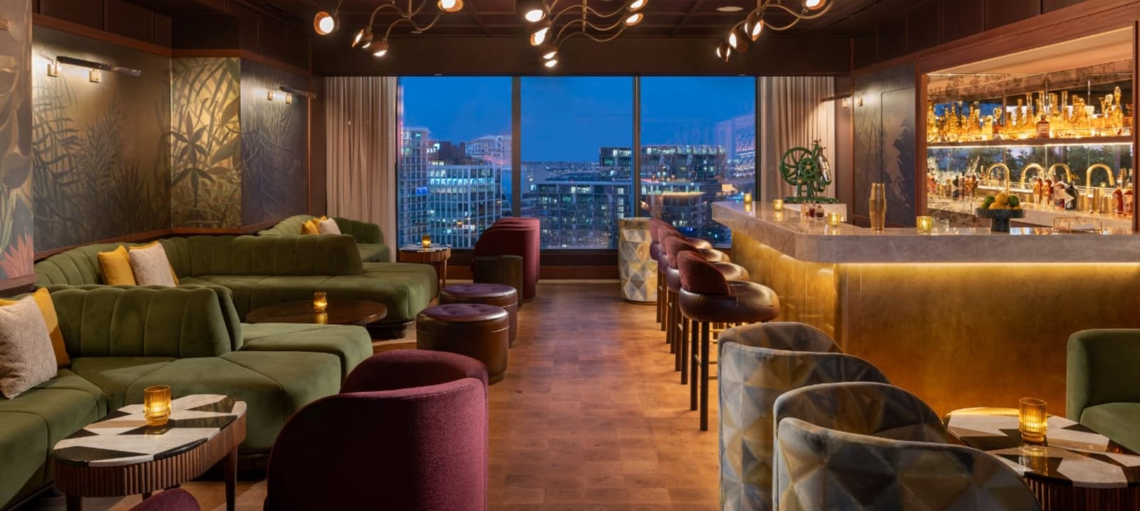 Beacon Tampa Rooftop Lounge