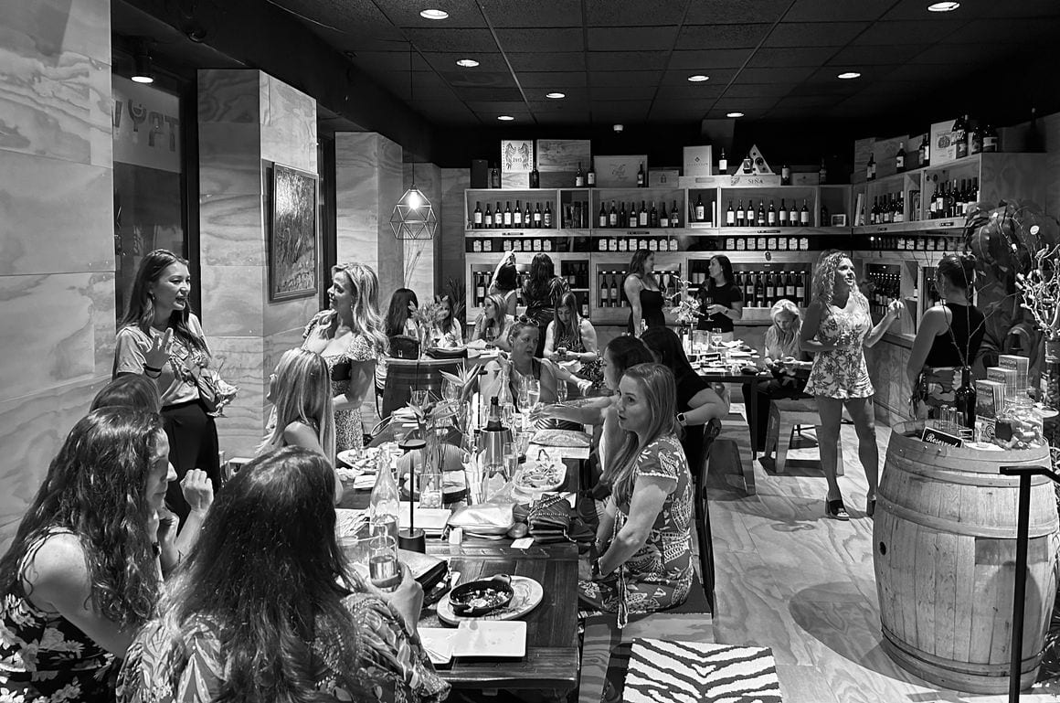 TRY WINE Collective